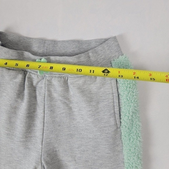 Star Wars Baby Yoda Grogu Fluffy Leg Sweatpants Lounge Pants Green Large - Picture 2 of 5